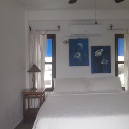 Hotel Y Restaurante Cesar Mariscos Тела Екстер'єр фото